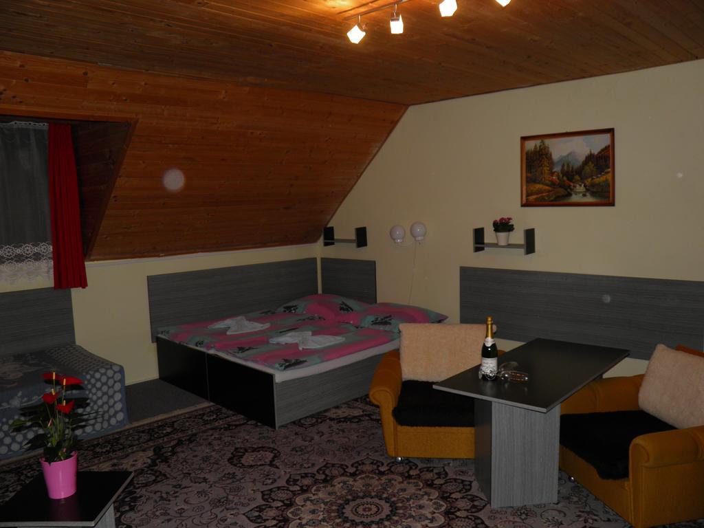 Pension Lipa Horní Maršov Exterior foto